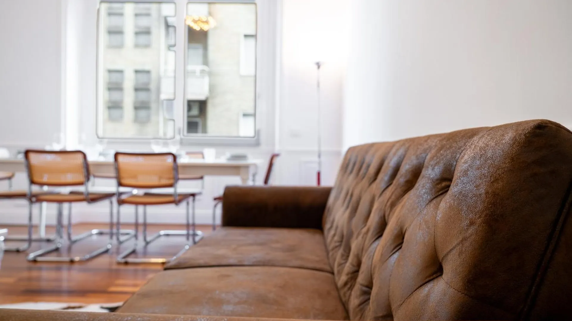 - Duomo -Luxury Design Apartment Milano Italia
